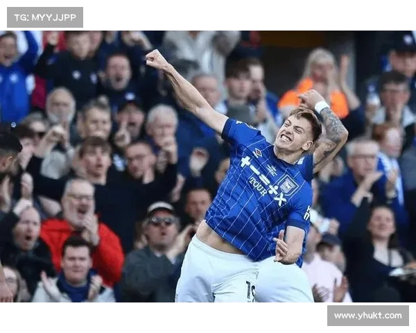 切尔西精神焕发，轻松应对劲敌！