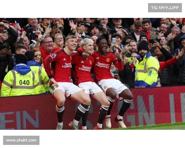 曼联全力以赴，战术成功