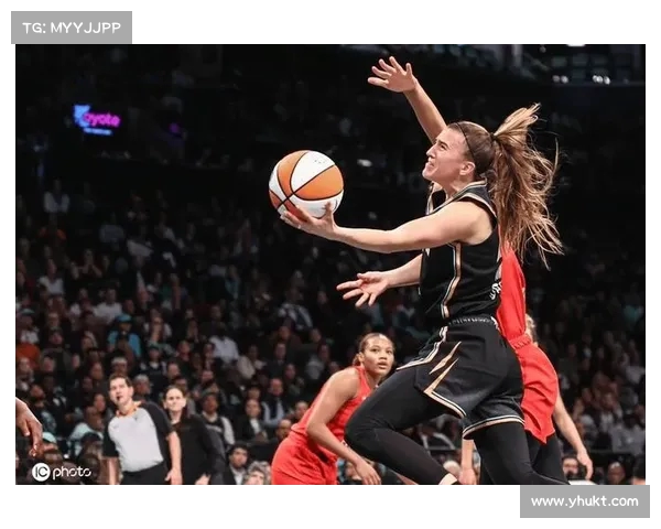 联盟领头羊自由人爆冷，约内斯库的赞美引发争议(里约自由人是谁)