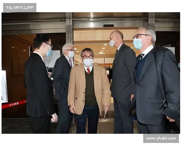 霍启刚震惊巴黎奥运村宿舍条件简陋，紧急为运动员提供空调和床垫