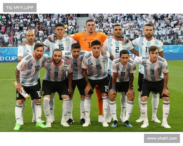 世界杯历史上的经典球员，哪些球员最具传奇色彩？