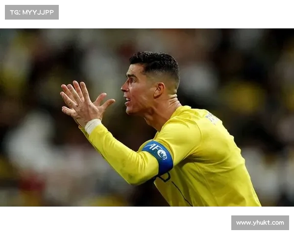 亚冠赛前发布会C罗因违反赞助商规定遭罚款美元(c罗被起诉)